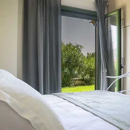 Sky * Κατελειός