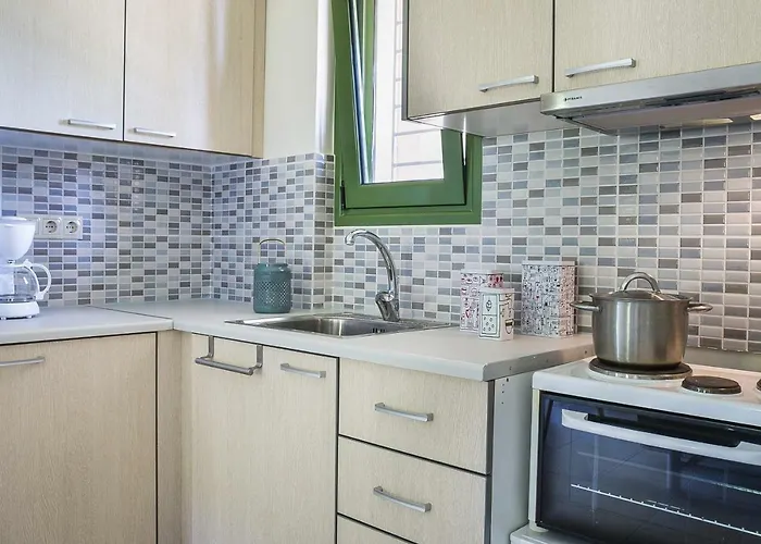 Sky شقة كاتيليوس